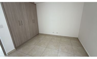 CLAYTON PARK ll / 152M / VISTA AL CANAL / 3 HABITACION / LINEA BLANCA