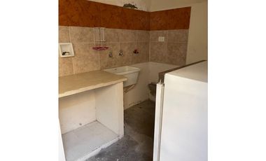 casa de dos dormitorios mas dep 2 ambientes