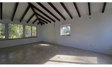 Venta Ph de 3 ambientes a estrenar. con amplio jardin.