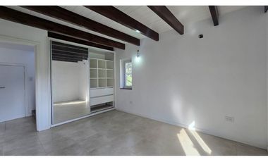 Venta Ph de 3 ambientes a estrenar. con amplio jardin.