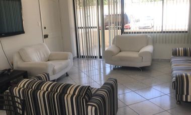 Venta departamento 3 dormitorios , Tonsupa, sector Dimond Beach