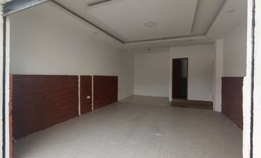 Local Comercial en  alquiler en Garzota 1  GabR