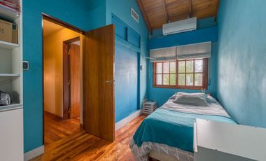 OPORTUNIDAD CASA C/ 2 LOTES BERNAL O. FINANCIACIÓN