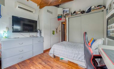 OPORTUNIDAD CASA C/ 2 LOTES BERNAL O. FINANCIACIÓN