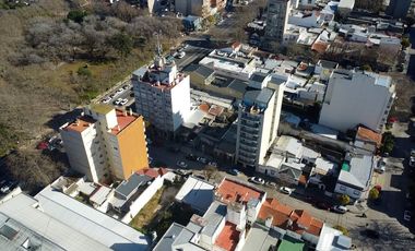 VENTA DE LOTE ZONA CLINICA COLON PARA DESARROLLO