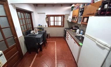 VENTA PH 4 AMBIENTES RAMOS MEJIA AL FRENTE TERRAZA