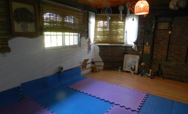 VENTA CASA 4 AMBIENTES BERNAL GARAGE DEPTO 2 AMB.