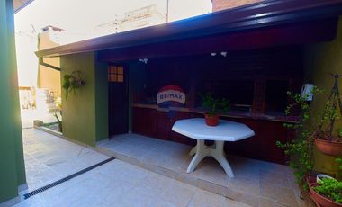 VENTA CASA BERNAL 3 DORMITORIOS