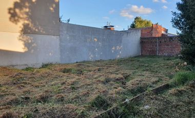 VENTA LOTE BARRIO Etchepare