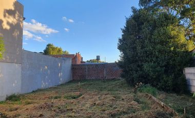 VENTA LOTE BARRIO Etchepare