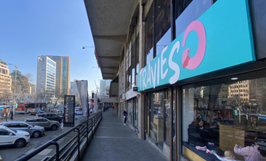 Local Comercial en Arriendo en Centro Comercial Omnium / Metro Escuela Militar