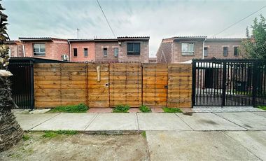 Casa en Venta en Piedra Roja - Quilicura