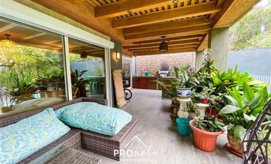 Casa en Venta en San Carlos de Apoquindo