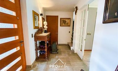Casa en Venta en San Carlos de Apoquindo