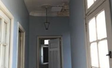 Oficina en Arriendo en Casona apta para microempresa familiar u oficina