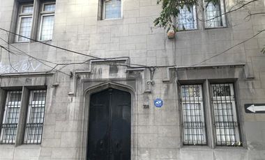 Oficina en Arriendo en Casona apta para microempresa familiar u oficina