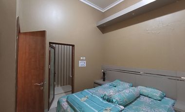 Palm Leaves Conwood Jl Flamboyan 4 / Rajawali Sakti Panam