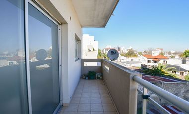 DEPARTAMENTO EN VENTA LA PLATA CON COCHERA