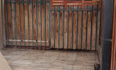 Casa en Venta en Venta Casa 2D 1B 2E Villa Brisas del Sol, Puente Alto