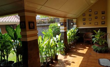 Di jual rumah pribadi lt 659m karena pemilik pindah rumah