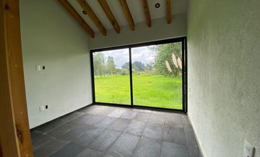 Casa en venta en condominio en San Simón, Valle de Bravo