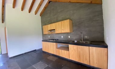 Casa en venta en condominio en San Simón, Valle de Bravo