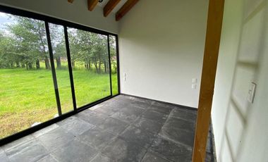 Casa en venta en condominio en San Simón, Valle de Bravo