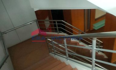 Dijual Ruko 4 lantai ex bank full furnished strategis