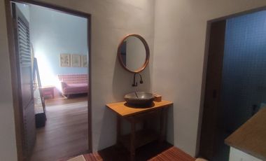 Dijual rumah villa lokasi premium di jl Monjali