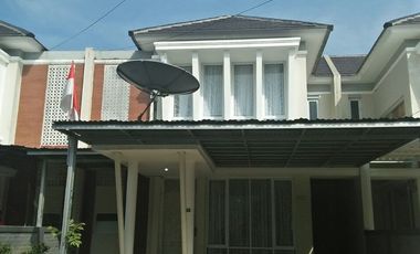 Sewa Rumah semi furnished dua lantai di Cluster Bukit Cimanggu City Bo