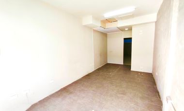 ARRIENDO LOCAL COMERCIAL OFICINA 46 M2 EXCELENTE UBICACIÓN