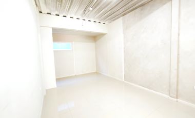 ARRIENDO LOCAL COMERCIAL OFICINA 46 M2 EXCELENTE UBICACIÓN