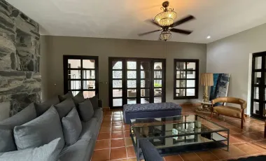 Quinta en venta en El Barrial, Santiago, Nuevo León