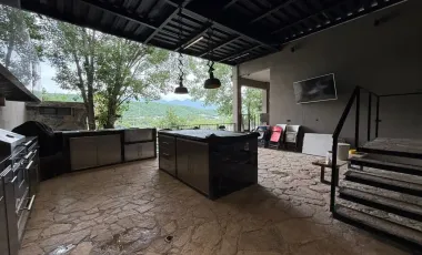 Quinta en venta en El Barrial, Santiago, Nuevo León