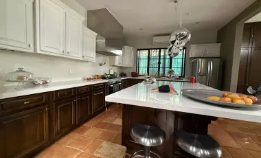 Quinta en venta en El Barrial, Santiago, Nuevo León