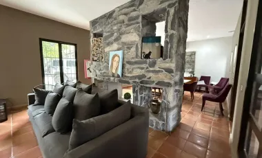 Quinta en venta en El Barrial, Santiago, Nuevo León