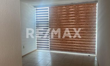 Casa en Renta en Lomas de Gran Jardin - (3)