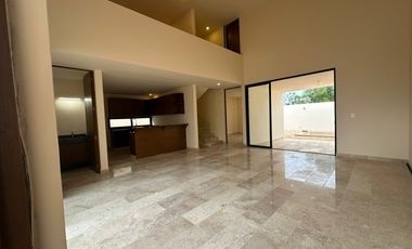 Spacious Family Home with Pool and Garden in Conkal, Mérida RHM-007