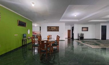 Dijual murah rumah villa pasar cina cianjur lokasi strategis