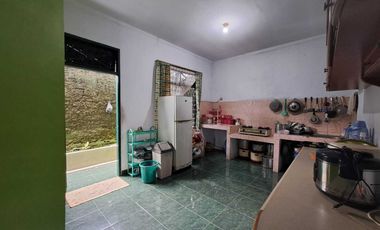 Dijual murah rumah villa pasar cina cianjur lokasi strategis