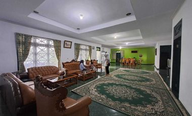 Dijual murah rumah villa pasar cina cianjur lokasi strategis