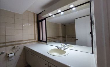 Ideal para Remodelar!!!, Sector Las Nieves.