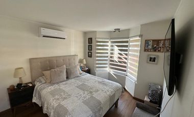 Hermosa Casa en Lo Campino: Todo un Oasis