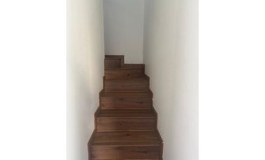 Hermosa Casa en Lo Campino: Todo un Oasis
