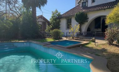 Venta Casa Estilo Castillo Español – Miraflores Bajo, Viña del Mar