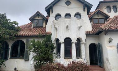 Venta Casa Estilo Castillo Español – Miraflores Bajo, Viña del Mar