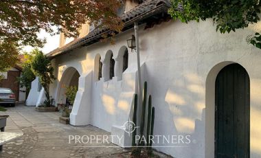 Venta Casa Estilo Castillo Español – Miraflores Bajo, Viña del Mar