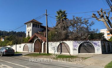 Venta Casa Estilo Castillo Español – Miraflores Bajo, Viña del Mar