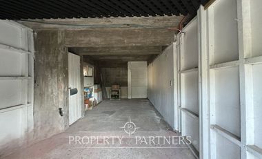 Casa en sector tradicional con vista al río y desembocadura