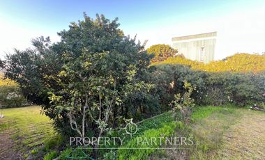 Casa en sector tradicional con vista al río y desembocadura